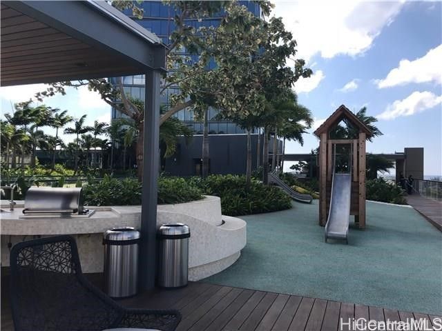 1108 Auahi Street 508, Honolulu, HI 96814