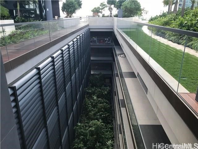 1108 Auahi Street 508, Honolulu, HI 96814