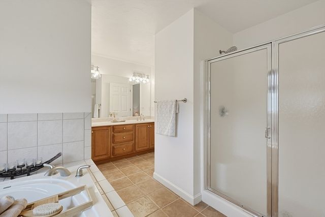 26 Charles W Barth Dr, North Attleboro, MA 02760