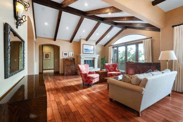 15466 Markar Road, Poway, CA 92064