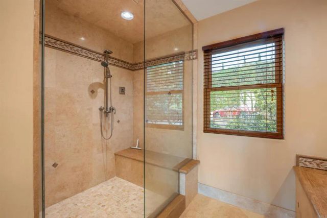 15466 Markar Road, Poway, CA 92064