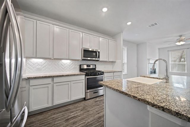 331 Silver Carp Trail, Willis, TX 77318