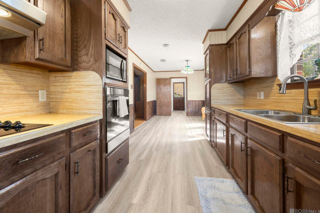 40037 Autumn Meadow Ave, Prairieville, LA 70769