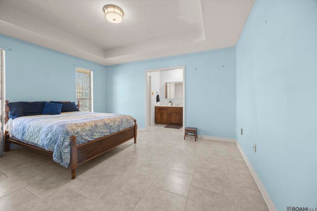 40037 Autumn Meadow Ave, Prairieville, LA 70769