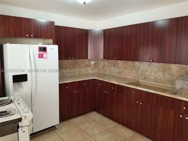 17131 NW 10th Ct, Miami Gardens, FL 33169