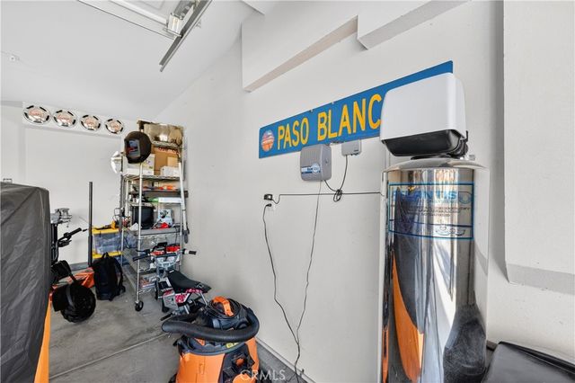 11105 Paso Blanco, Adelanto, CA 92301