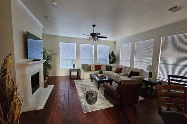 215 Lairds Drive, Coppell, TX 75019