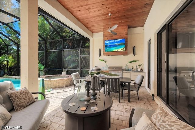 1455 Hemingway PL, Naples, FL 34103