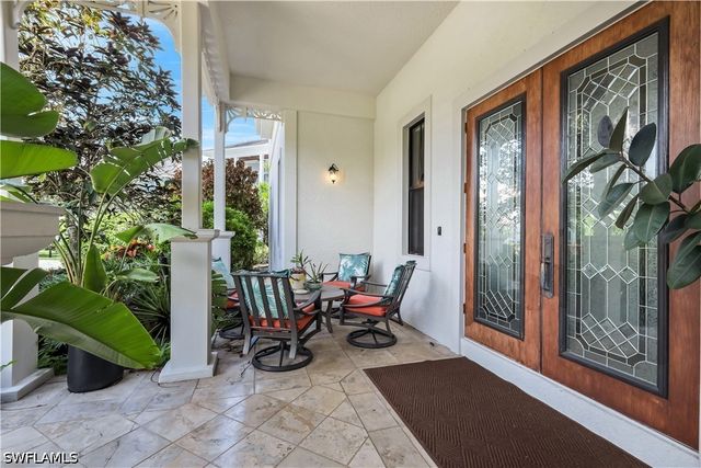 1455 Hemingway PL, Naples, FL 34103