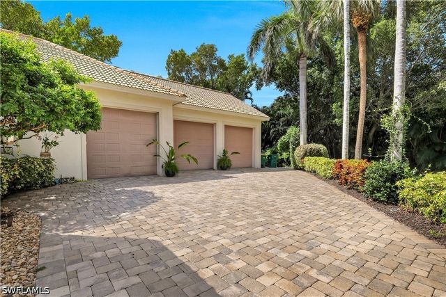1455 Hemingway PL, Naples, FL 34103