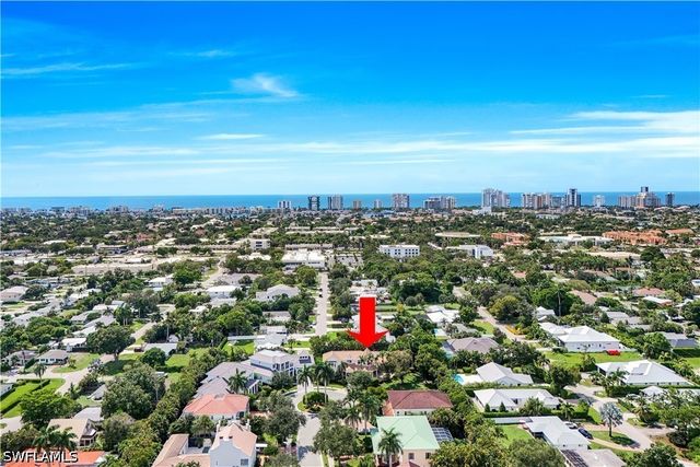 1455 Hemingway PL, Naples, FL 34103