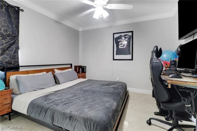 1530 Everglades BLVD S, Naples, FL 34117