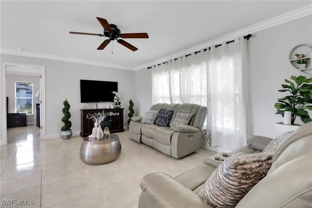 1530 Everglades BLVD S, Naples, FL 34117