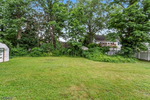 44 Bergen Dr, Little Falls Twp., NJ 07424
