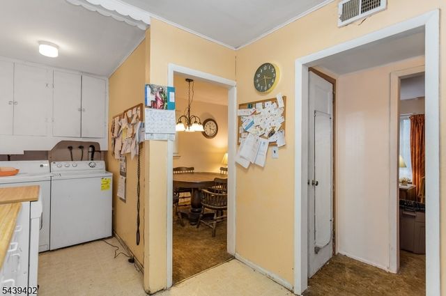 44 Bergen Dr, Little Falls Twp., NJ 07424