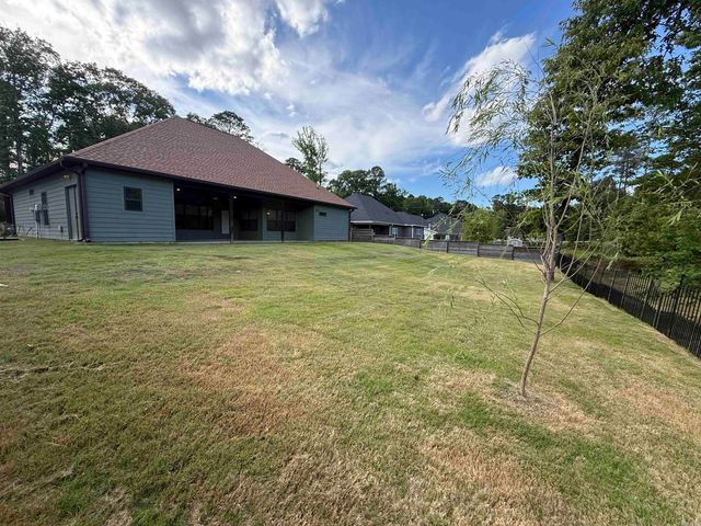 632 Hiram Drive, Bauxite, AR 72011