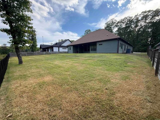632 Hiram Drive, Bauxite, AR 72011