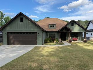 632 Hiram Drive, Bauxite, AR 72011