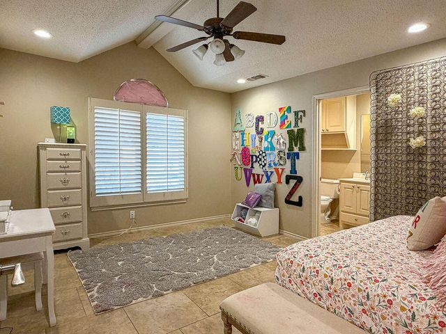 7609 Prentiss Avenue, Lubbock, TX 79424