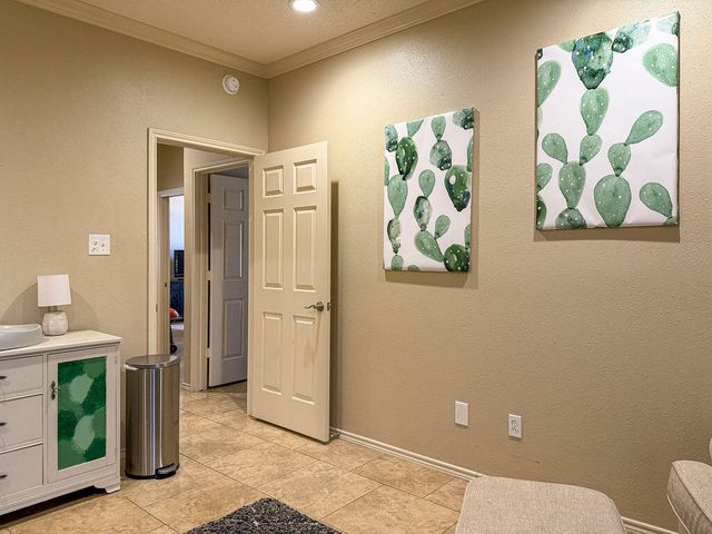 7609 Prentiss Avenue, Lubbock, TX 79424