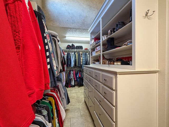 7609 Prentiss Avenue, Lubbock, TX 79424