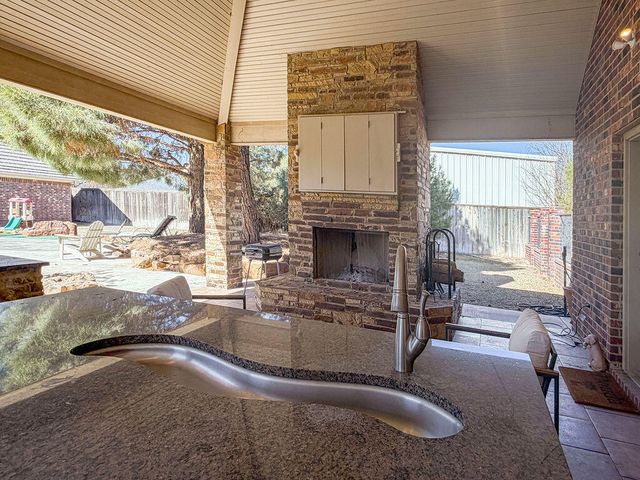 7609 Prentiss Avenue, Lubbock, TX 79424