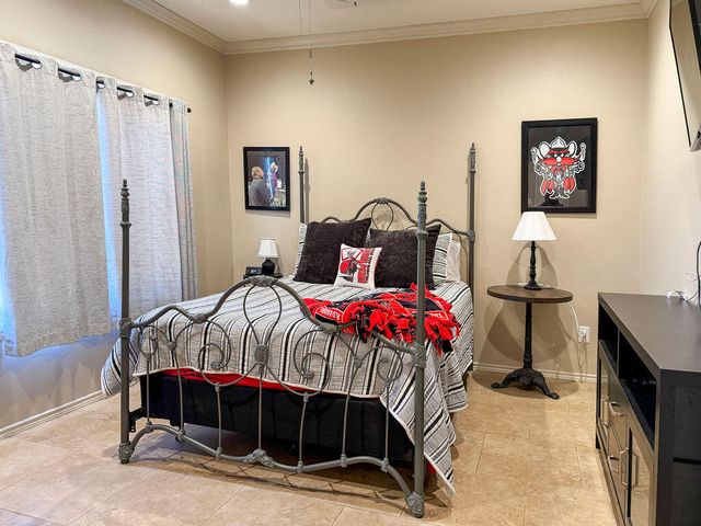 7609 Prentiss Avenue, Lubbock, TX 79424