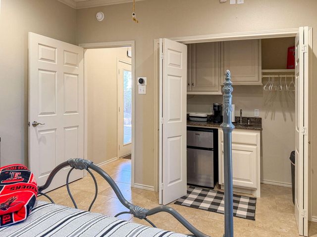 7609 Prentiss Avenue, Lubbock, TX 79424