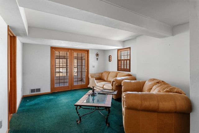 2908 Devonshire COURT, Waukesha, WI 53188