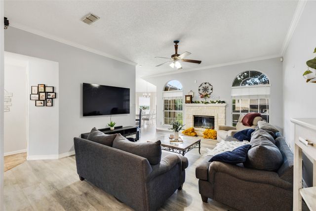 2349 Bentley Court, Grand Prairie, TX 75052