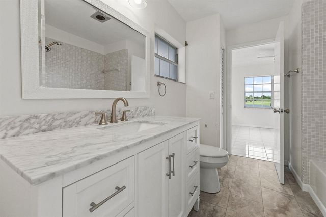 5828 Honeybell Court, Fort Pierce, FL 34982