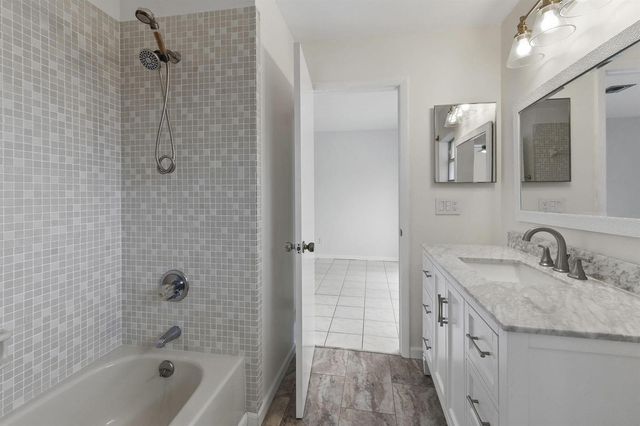 5828 Honeybell Court, Fort Pierce, FL 34982