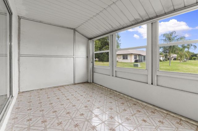 5828 Honeybell Court, Fort Pierce, FL 34982