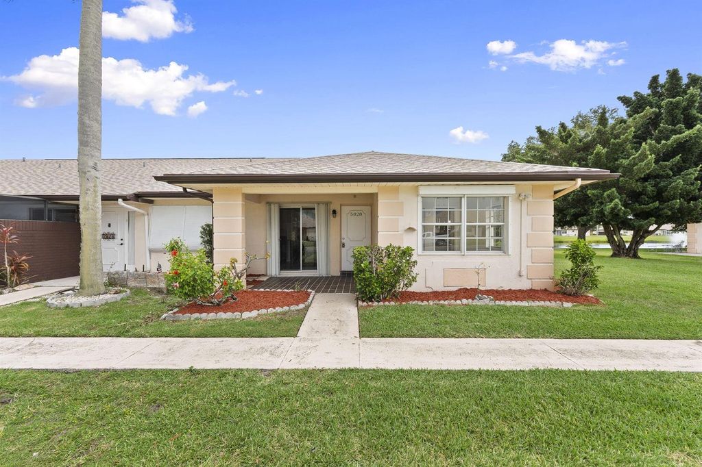 5828 Honeybell Court, Fort Pierce, FL 34982