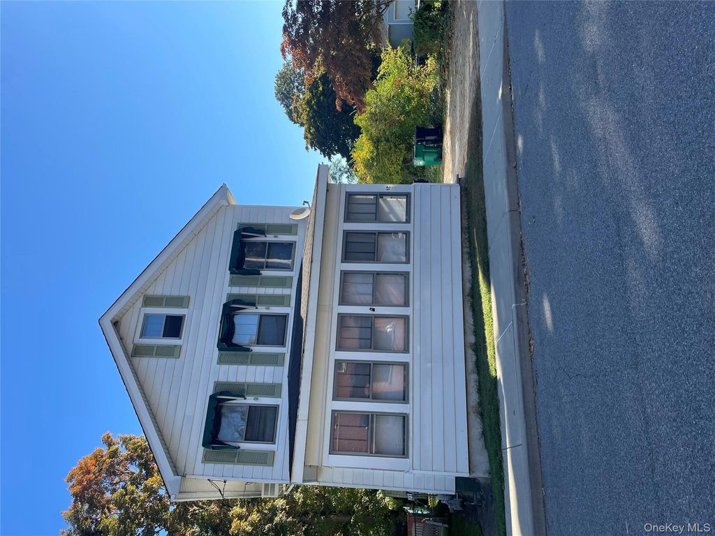 10 Downey Avenue, Wappingers Falls, NY 12590
