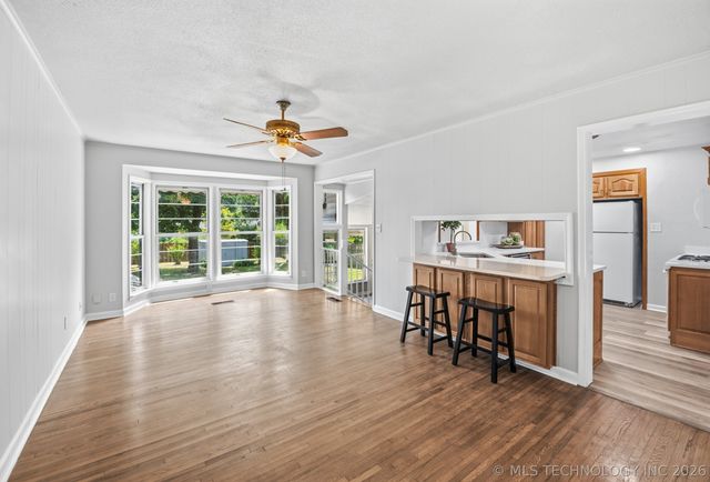 4132 E 36th Place, Tulsa, OK 74135