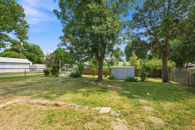 4132 E 36th Place, Tulsa, OK 74135