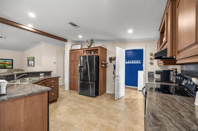 5130 SE 137TH AVENUE, Morriston, FL 32668