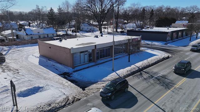 34633 Ford Road, Westland, MI 48185