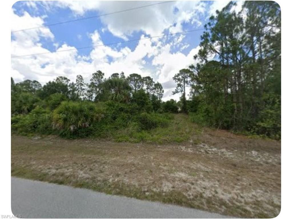 1039 Binkley ST E, LEHIGH ACRES, FL 33974 — exterior