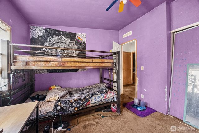 1246 Ivy Road, Bremerton, WA 98310