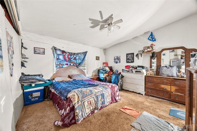 1246 Ivy Road, Bremerton, WA 98310