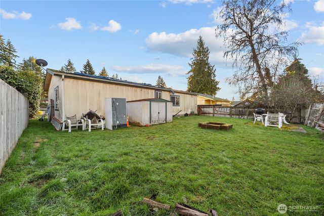 1246 Ivy Road, Bremerton, WA 98310