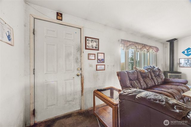 1246 Ivy Road, Bremerton, WA 98310