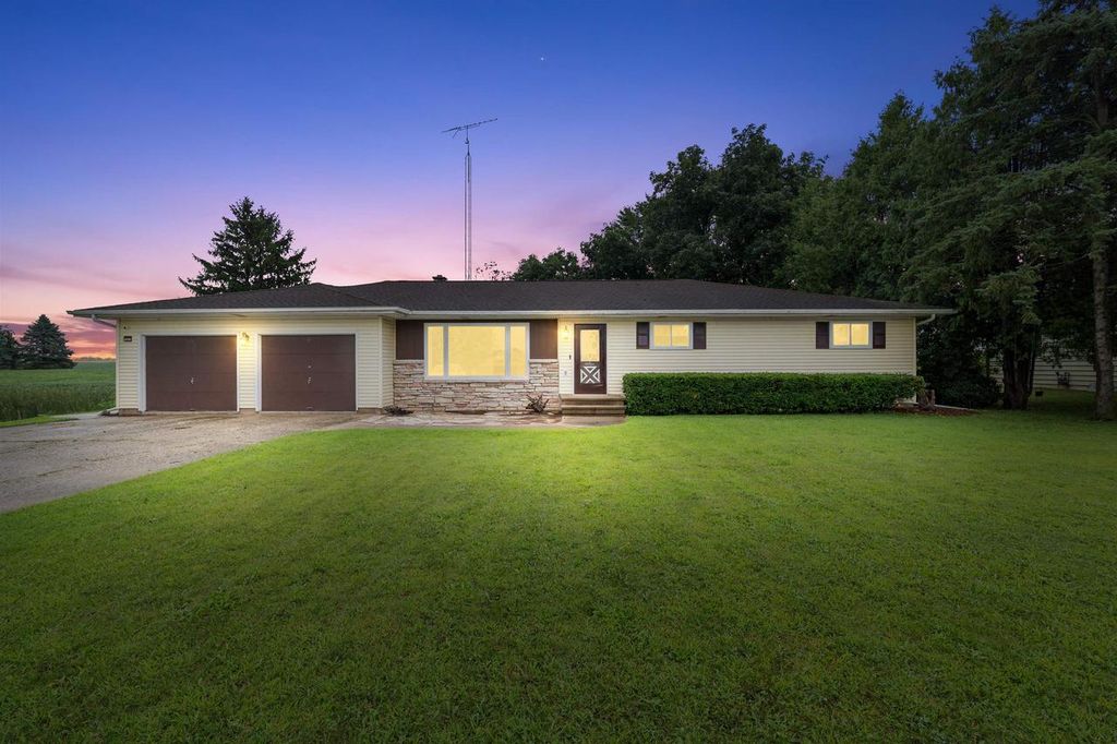 N8935 COUNTY ROAD G, Saint Cloud, WI 53079