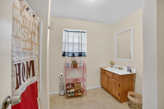 1284 County Road 101, Kaufman, TX 75142