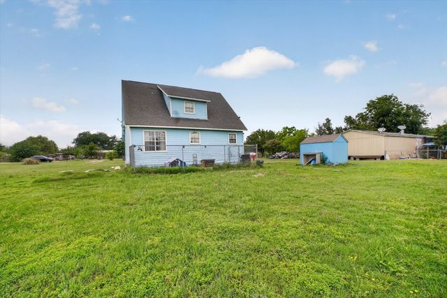 1284 County Road 101, Kaufman, TX 75142