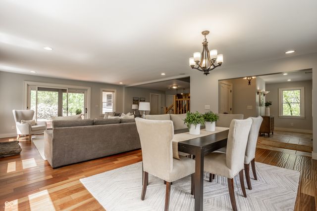 250 Westmont Lane E, Noblesville, IN 46062