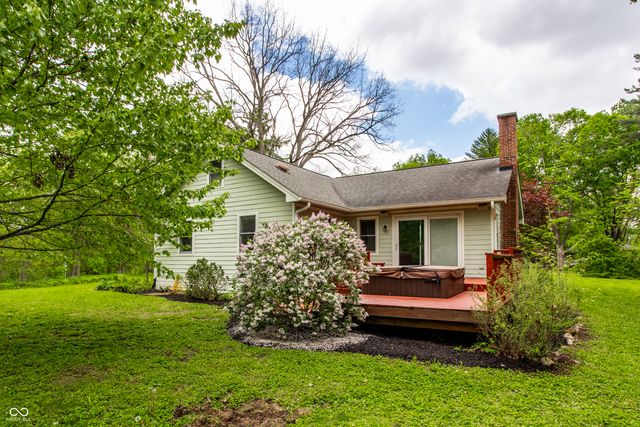 250 Westmont Lane E, Noblesville, IN 46062