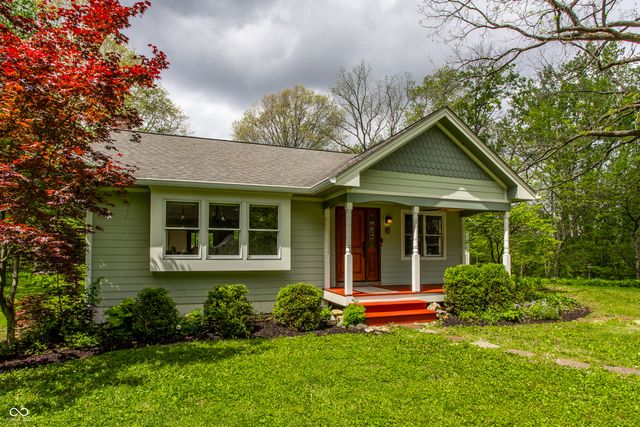 250 Westmont Lane E, Noblesville, IN 46062